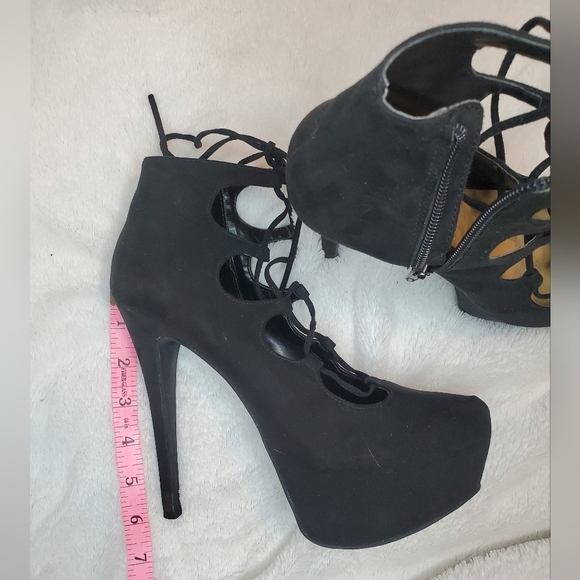 JustFab Stilletoe Platform Heels Black Laceup Ankle Boot Size 8.5 - Picture 5 of 6